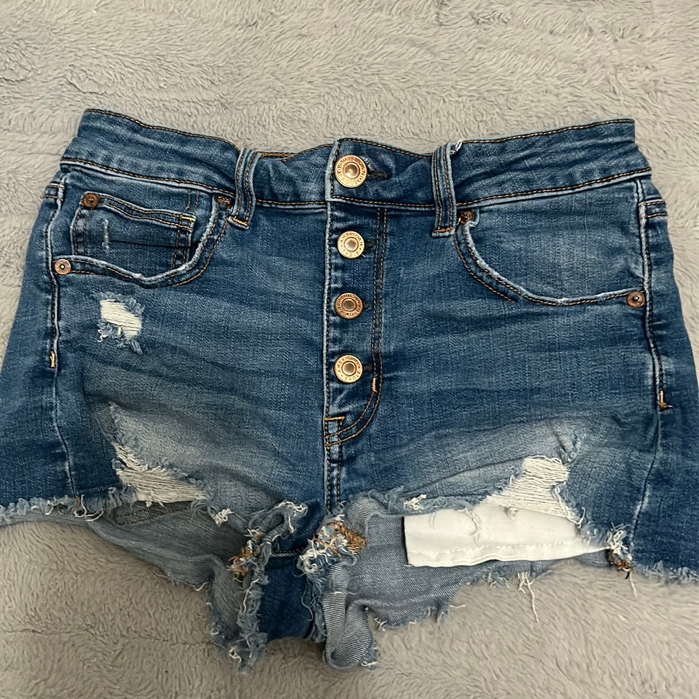 American eagle,size6,light blue jean shorts
